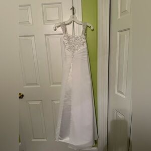 David’s Bridal Wedding Gown/First Communion Dress Size 14